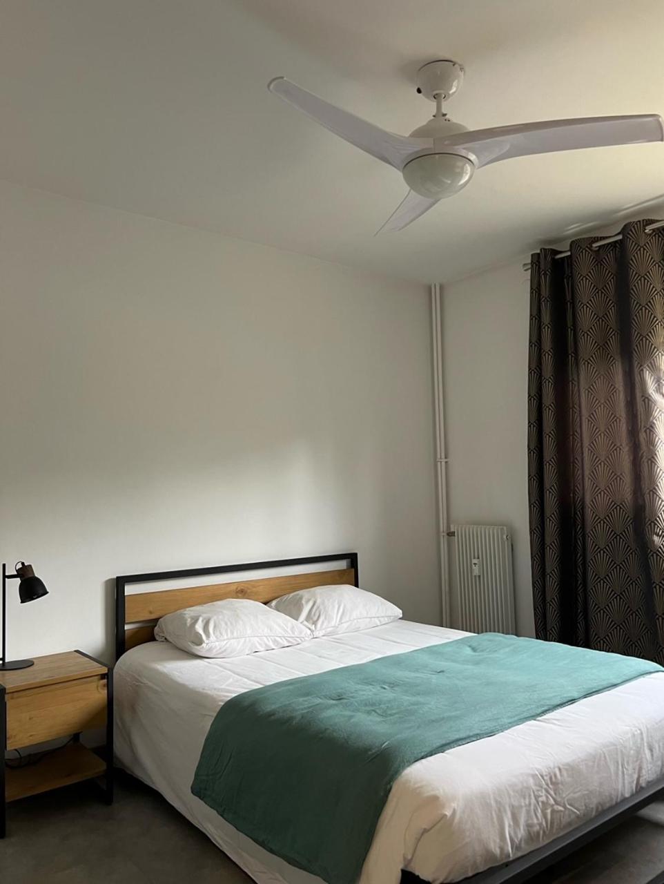 Chambre Avec Salle D'Eau Privee Dans Appartement Partage 200 M Du Tram Montpellier Habitación foto